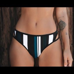 Cupshe bikinis bottoms